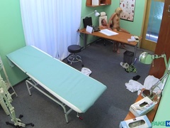 Amador amadora, Boquete, Transar de quatro, Masturbação, Lambendo, Enfermeira, Escritório, Xoxota