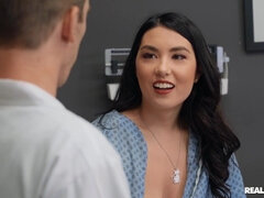 Babe, Store bryster, Pik sutte, Lækker, Pik, Give finger, Pornostjerner, Realitet