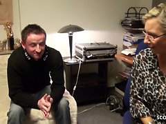 フェラチオ, チン, ドイツ人, オナニー, 淫乱熟女, ストッキング, フェラする, 三人