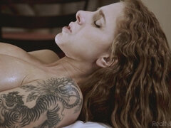 Πίπα, Στο πρόσωπο, Γλείψιμο, Μασάζ, Φυσικά βυζιά, Μουνί, Κοντά μαλλιά, Χτύπημα