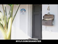 Boquete, Morena, Loba, Garganta funda, Masturbação, Mãe gostosa, Xoxota, Madrasta