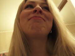 Amatőr, Popó, Fürdőszoba, Pénisz, Tátongó, Nuni, Leborotvált, Hármas