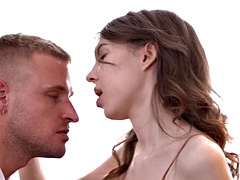 Vacker, Avsugning, Brunett, Hardcore, Massage, Tonåring, Tuttar