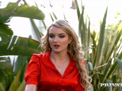 Velike joške, Blondinka, Hd, Spodnje perilo, Naravni, Dokolenke