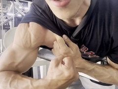 약간 뚱뚱한, 게이