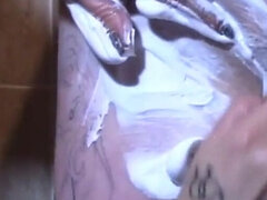 Amateur, Gros seins, Européenne, Lesbienne, Mère que j'aimerais baiser, Chatte, Douche