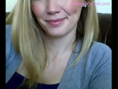 Enthousiasteling, Erotisch, Huisgemaakt, Masturbatie, Rijpe lesbienne, Alleen, Spuiten, Tieten likken