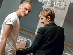 Grosser arsch, Grosser schwanz, Grosse titten, Paar, Hundestellung, Reif, Milf, Rau