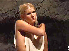 Kúpeľňa, Lesbické, Masturbácia, Milenka, Orgazmus, Orgie, Otrok