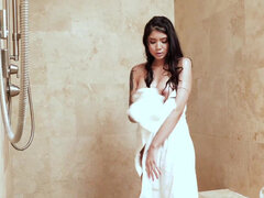 Chica, Atrapados, Pareja, Polla, Sexo duro, Oficina, Ducha, Nalgadas