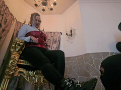 Amatéři, Bdsm, Femdom, Fetiš nohou, Ponížení, Milf žcbp, Různé pohledy, Otrok