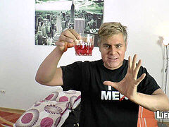 Grosser schwanz, Schwarz, Blasen