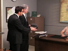 Brunett, Ansiktsbehandling, Hardcore, Naturlig, Liten och nätt, Tonåring, Trekant, Tuttar