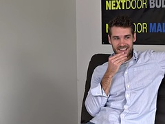 Jato de porra, Gay bicha veado, Peludoa, Masturbação, Solo chão, Tatuagem