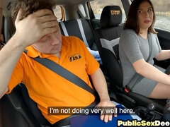 Leie, Grosse titten, Auto, Fingern, Im freien, Öffentlich, Realität, Spanner