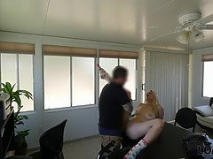 Krásky, Blondýna, Kuřba, Prsatá, České, Masturbace, Pička, Teenka