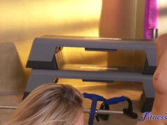 Блондинки, Чешки, Сперма на лице, Спортзал, Ласковые ручки, Пирсинг, Киски, Сиськи