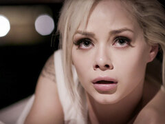 Kotě, Velké kozy, Blondýna, Dcera, Rodina, Mamina, Vyholené, Teenka