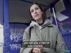 Enthousiasteling, Pijpbeurt, Bruinharig, Sperma shot, Hondjeshouding, Jurk, Buiten, Russisch