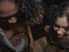 Πίπα, Διαφυλετικό, Πάρτυ