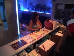 Aasialainen, Iso perse, Isot tissit, Pulska, Rankka, Äiti jota haluaisin panna, Pillu, Tissit