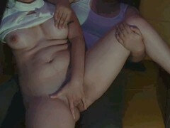 Arab, Bozkávanie, Lesbické