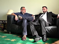 Hardcore, Moeder die ik wil neuken, Alleen