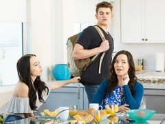 Ερασιτέχνης, Μεγάλος πούτσος, Πίπα, Θηλυκό θηλυκό αρσενικό, Τακούνια, Φυσικά βυζιά, Κοκκαλιάρης, Έφηβος