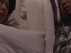 Asiater, Store pupper, Bløtkake, Husfrue, Japaner, Milf, Orgasme, Kone