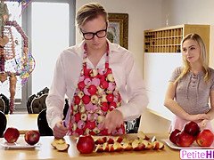 フェラチオ, イく瞬間, 手コキする, Hd, キッチン, 小柄, 剃毛, オッパイの