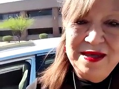 Amador amadora, Loba, Peludoa, Latina, Maduroa, Mãe gostosa, Ao ar livre cartaz de rua outdoor