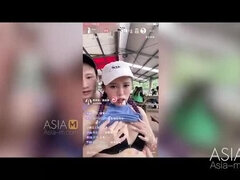 Asian Babe Guan Ming Mei Gives Blowjob & Fucks Doggystyle Outdoor - Live Sex Show Full Video