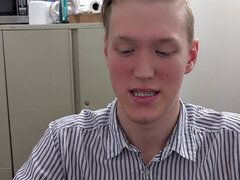 Amatőr, Anális szex, Cumizás, Uralkodás, Meleg, Kézimunka, Fajok közötti, Iroda