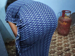 Pettää, Pariskunta, Ensimmäinen kerta, Kotirouva, Intialainen, Keittiö, Äiti