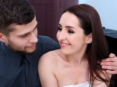 Zadek, Kuřba, Brunetka, Cuckold, Fetiš, Milf žcbp, Punčochy, Kozičky