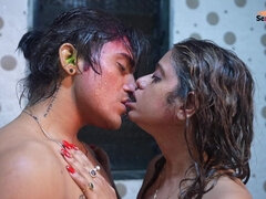 On Holi, the Man Living in the Neighborhood Fucked the Neighbor's Wife