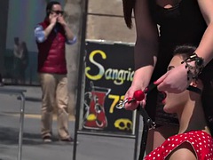 Amatør, Babe, Kvinde dominans, Hæle, Udendørs, Offentlig, Realitet, Tatovering